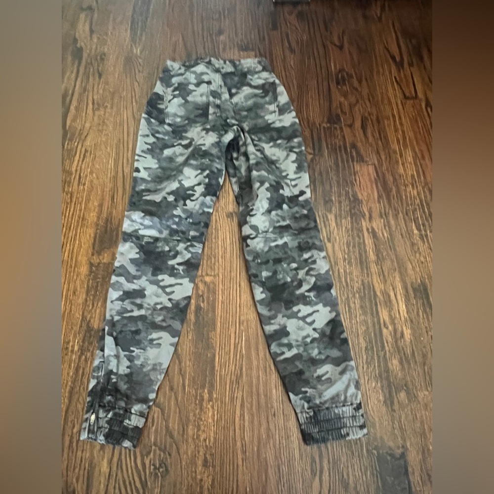 Spanx Gray Camo Twill Cargo Joggers Size S